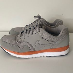 Nike Air Safari (Cobblestone)